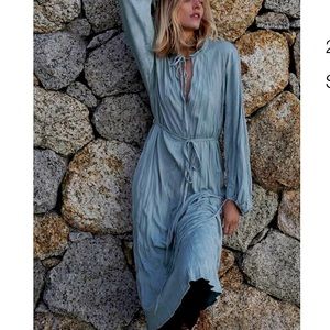 ZARA blue wrinkle dress
